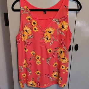 Express sleeveless Floral top